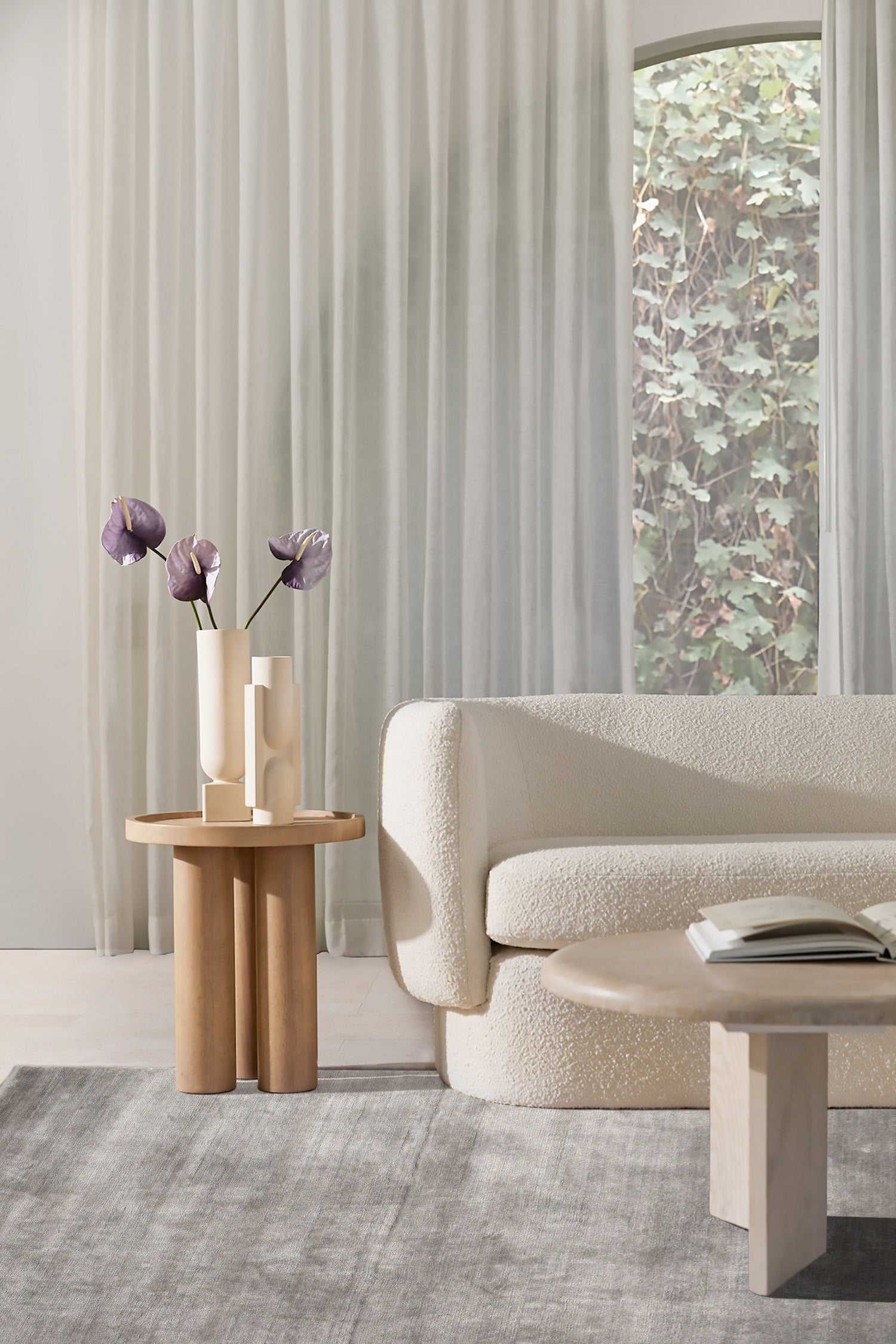 Solid Silk Rug / Gray